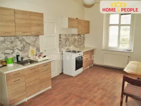 Pronájem bytu 2+1, Karlovy Vary - Drahovice, Mattoniho nábřeží, 62 m2