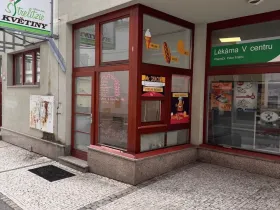 Pronájem obchodního prostoru, Jablonec nad Nisou, Komenského, 6 m2