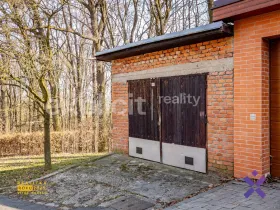 Prodej garáže, Zlín, Lesní čtvrť III, 22 m2