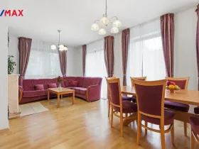 Prodej rodinného domu, Karlovy Vary, Slovenská, 137 m2