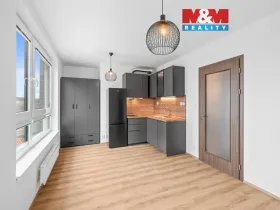 Prodej bytu 1+kk, Praha - Ruzyně, Stočesova, 26 m2