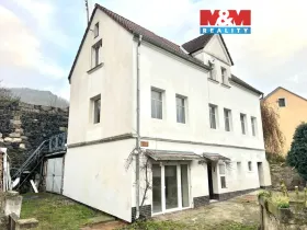 Prodej rodinného domu, Ústí nad Labem - Sebuzín, 210 m2