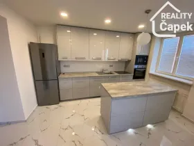 Pronájem bytu 2+kk, Ostrava - Poruba, Hlavní třída, 59 m2