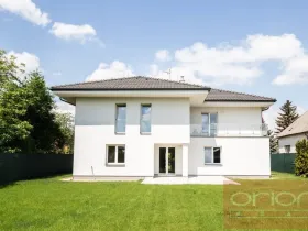 Pronájem rodinného domu, Praha, Ke smrčině, 260 m2