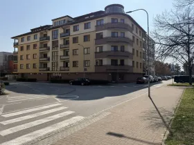 Pronájem bytu 3+kk, Pardubice - Zelené Předměstí, Nerudova, 122 m2