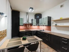 Pronájem bytu 3+1, Praha - Holešovice, Veletržní, 101 m2