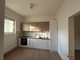 Pronájem bytu 2+1, Hodonín, Měšťanská, 52 m2