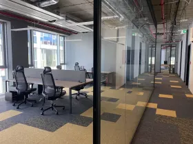 Pronájem kanceláře, Praha - Dejvice, Generála Píky, 855 m2