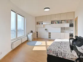 Pronájem bytu 1+kk, Brno, Horníkova, 32 m2