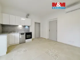 Pronájem bytu 2+1, Mariánské Lázně - Úšovice, Palackého, 57 m2