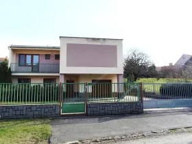 Prodej rodinného domu, Chrast, Chrašická, 250 m2