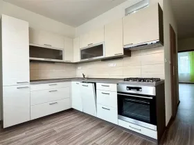 Pronájem bytu 2+1, Cheb, Přátelství, 49 m2