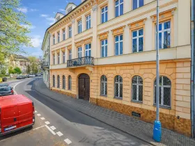 Prodej bytu 3+1, Teplice, U Hadích lázní, 73 m2