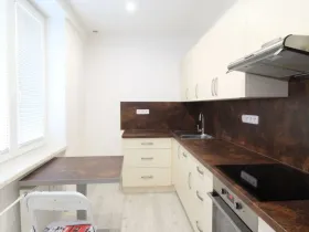 Pronájem bytu 2+1, Plzeň - Východní Předměstí, náměstí Generála Píky, 54 m2