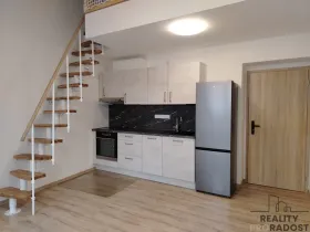 Pronájem bytu 3+kk, Znojmo, nám. Kpt. Otm. Chlupa, 65 m2