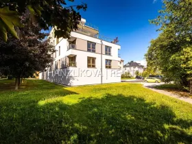 Pronájem bytu 1+kk, České Budějovice, Hálkova, 24 m2