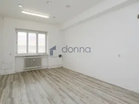Pronájem kanceláře, Praha, Blanická, 17 m2