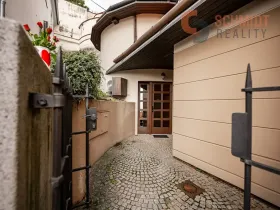 Pronájem kanceláře, Mikulov, Náměstí, 19 m2