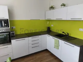 Pronájem bytu 1+kk, Hradec Králové, Svatojánská, 36 m2