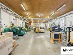 Pronájem výrobních prostor, Račice-Pístovice, 479 m2