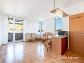Pronájem bytu 3+kk, Praha - Letňany, Bechlínská, 68 m2