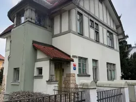 Pronájem kanceláře, Liberec, nám. Štefánikovo, 74 m2