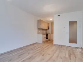 Pronájem bytu 2+kk, Praha - Hloubětín, Domalípova, 127 m2