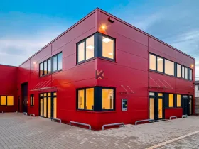 Pronájem kanceláře, Lázně Toušeň, 88 m2