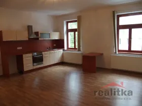 Pronájem bytu 1+kk, Opava - Předměstí, Kasárenská, 39 m2