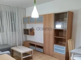Pronájem bytu 2+kk, Praha, Bazovského, 45 m2