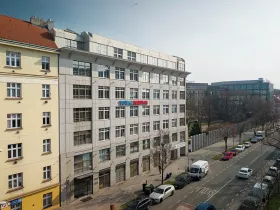 Pronájem obchodního prostoru, Praha - Holešovice, U Uranie, 270 m2