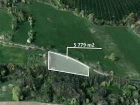 Prodej podílu pole, Kravaře, 1287 m2