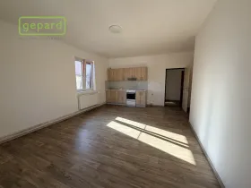 Pronájem bytu 1+kk, Sokolov, Křížová, 37 m2