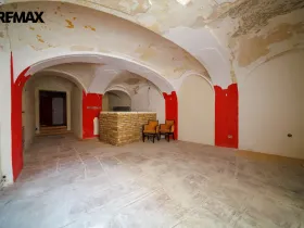 Prodej obchodního prostoru, Cheb, Cechovní, 158 m2