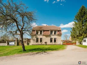 Prodej kanceláře, Hlavečník, 378 m2