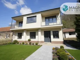 Prodej rodinného domu, Oslavany, 170 m2