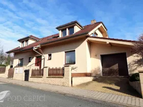 Pronájem rodinného domu, Zastávka, Čapkova, 95 m2