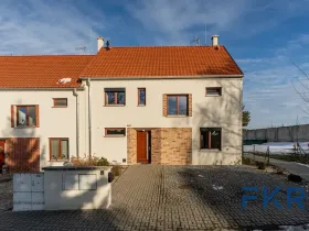 Prodej rodinného domu, Zásmuky, Za Tofou, 143 m2