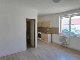 Pronájem bytu 2+1, Jihlava, Pávovská, 60 m2