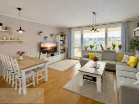 Prodej bytu 3+1, Moravany, Tichá, 88 m2