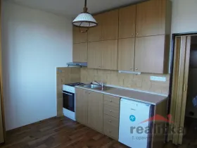 Pronájem bytu 1+1, Opava - Kateřinky, Holasická, 37 m2