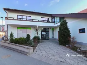 Pronájem obchodního prostoru, Pohořelice, nám. Svobody, 135 m2