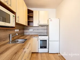 Pronájem bytu 2+kk, Praha - Černý Most, Kpt. Stránského, 46 m2