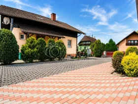 Prodej rodinného domu, Věšín, 220 m2