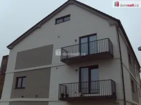 Pronájem bytu 2+kk, Dobrovice, Na Hložku, 60 m2