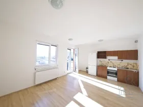Pronájem bytu 1+kk, Praha - Kamýk, U Kamýku, 32 m2