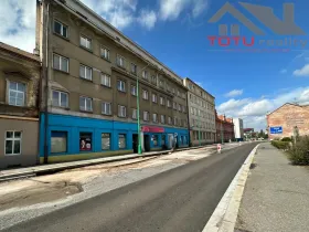 Pronájem obchodního prostoru, Jaroměř, Husova, 205 m2