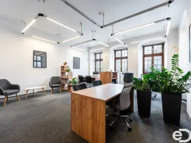 Pronájem kanceláře, Kolín, Karlovo náměstí, 193 m2