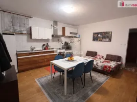 Pronájem bytu 3+kk, Praha - Kobylisy, Zenklova, 55 m2