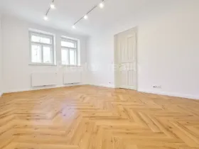 Pronájem kanceláře, Praha - Vinohrady, U vodárny, 72 m2